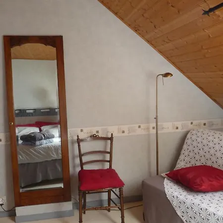 Bed & Breakfast A La Maison Jaune Nantes